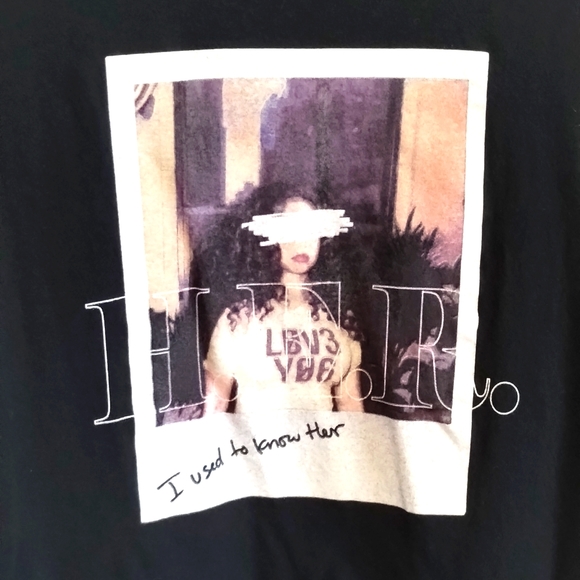 Spencer's H.E.R. Graphic Tee Unisex Medium - Picture 2 of 3